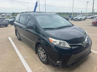 2020 Toyota Sienna XLE Premium FWD 8-Passenger (Natl)