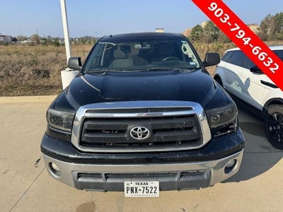 2013 Toyota Tundra 4WD Truck 4WD CrewMax Short Bed 5.7L FFV (Natl)