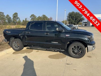 2013 Toyota Tundra 4WD Truck 4WD CrewMax Short Bed 5.7L FFV (Natl)