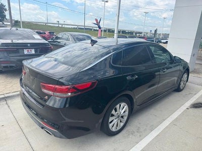 2018 Kia Optima S Auto