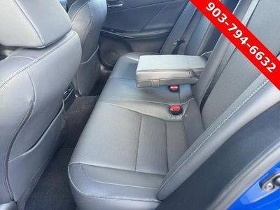 2025 Lexus IS 350 F SPORT Design RWD