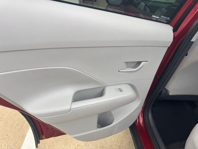 2024 Hyundai KONA SEL FWD