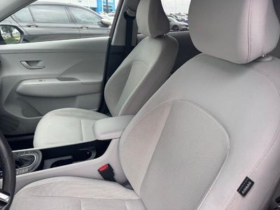 2024 Hyundai KONA SEL FWD