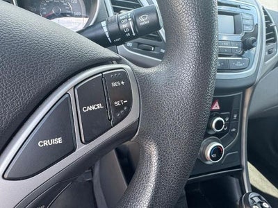 2016 Hyundai ELANTRA 4dr Sdn Auto SE