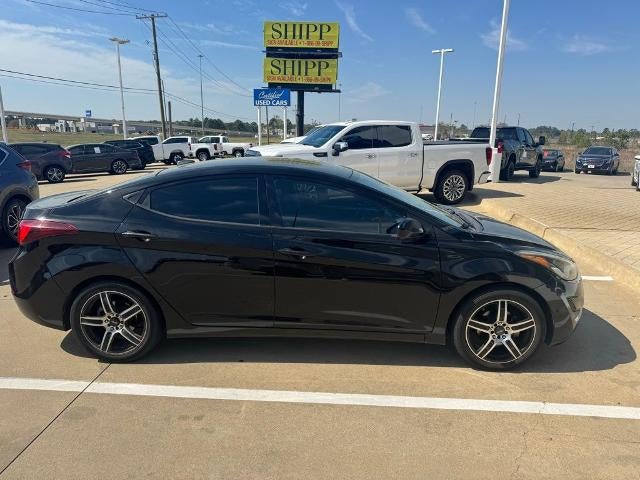 2016 Hyundai ELANTRA 4dr Sdn Auto SE