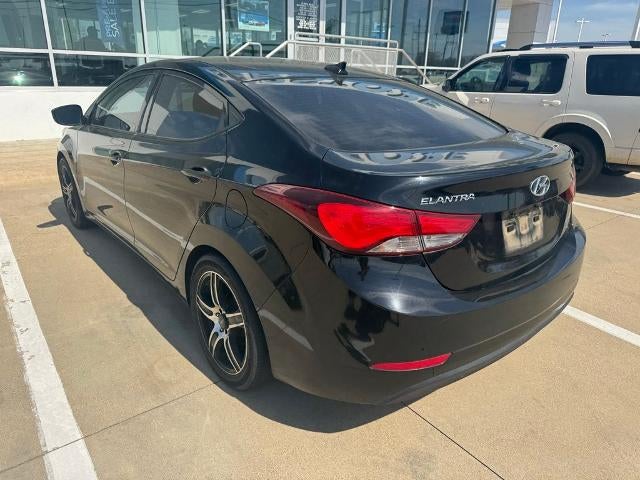 2016 Hyundai ELANTRA 4dr Sdn Auto SE