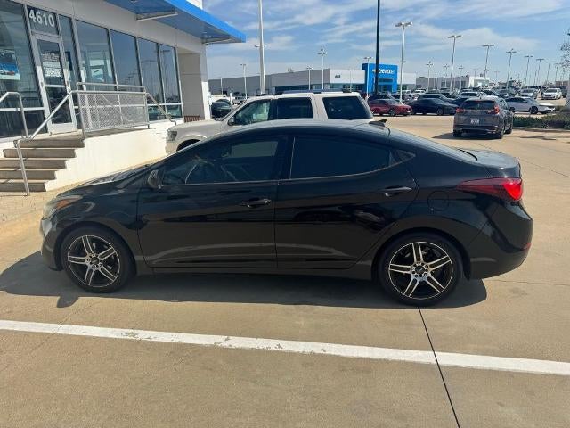2016 Hyundai ELANTRA 4dr Sdn Auto SE