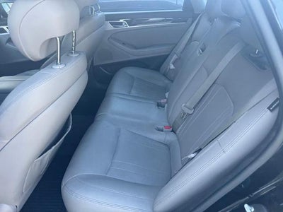 2015 Hyundai GENESIS 4dr Sdn V6 3.8L RWD