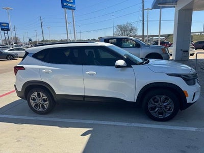 2024 Kia Seltos S IVT AWD