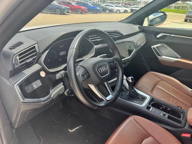 2024 Audi Q3 S line Premium 45 TFSI quattro