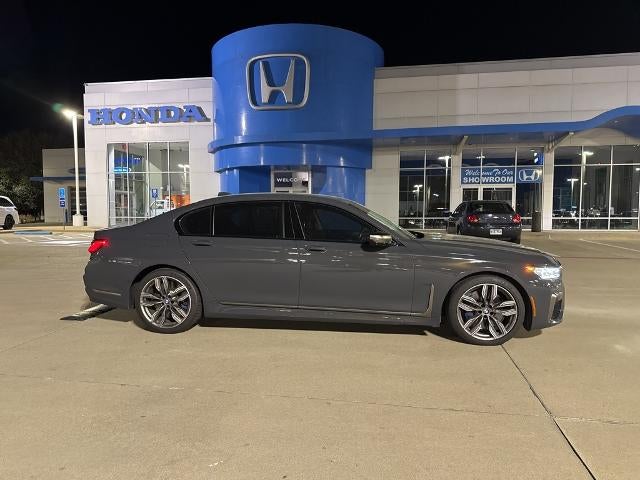 2022 BMW M760i xDrive Sedan