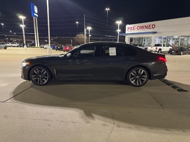 2022 BMW M760i xDrive Sedan