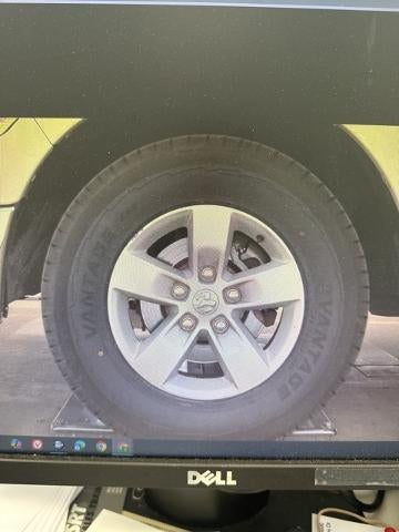 2016 RAM 1500 2WD Quad Cab 6.4 Ft Box SLT