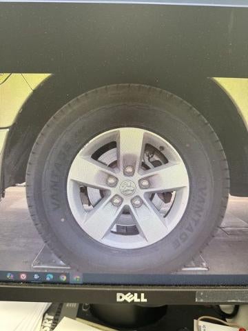 2016 RAM 1500 2WD Quad Cab 6.4 Ft Box SLT