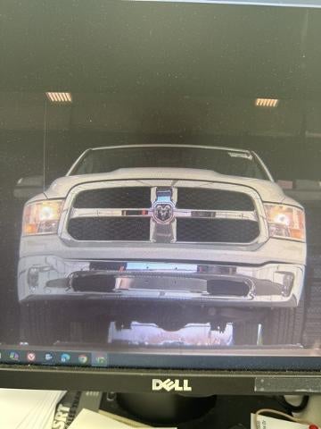 2016 RAM 1500 2WD Quad Cab 6.4 Ft Box SLT
