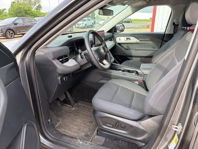 2025 Ford Explorer Active 4WD