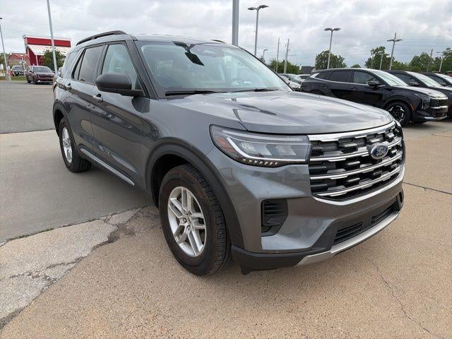 2025 Ford Explorer Active 4WD