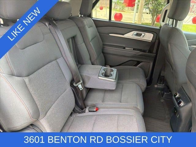 2025 Ford Explorer Active 4WD