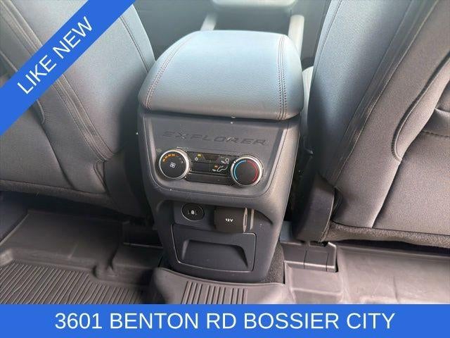 2025 Ford Explorer Active 4WD