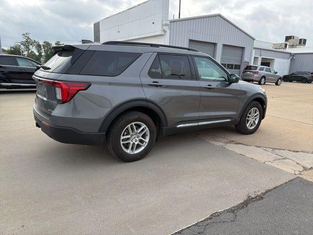 2025 Ford Explorer Active 4WD