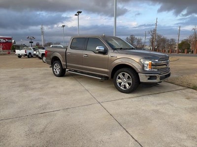 2018 Ford F-150 LARIAT 4WD SuperCrew 5.5' Box