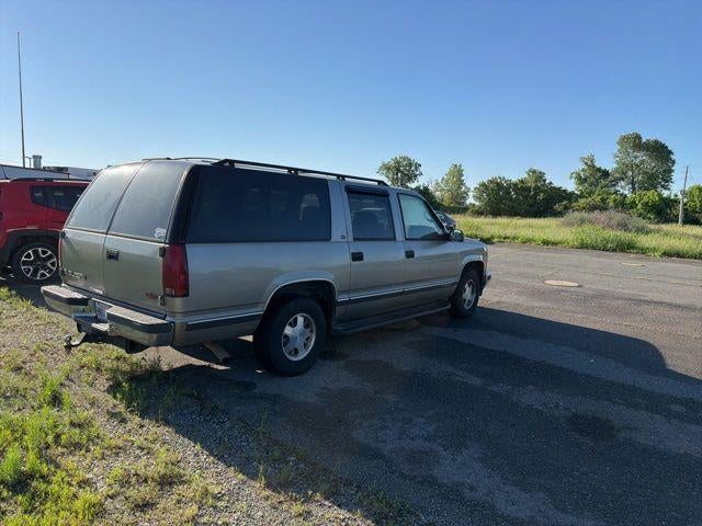 1999 GMC Suburban SLT