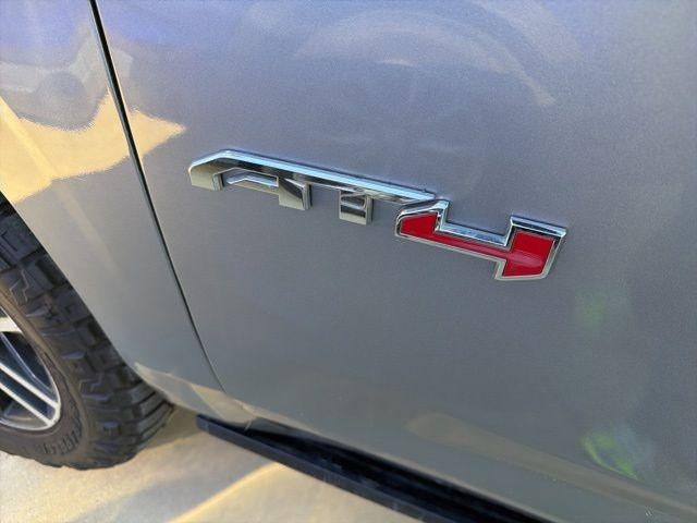 2023 GMC Yukon XL 4WD 4dr AT4