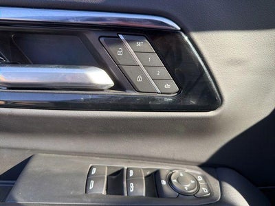 2025 Chevrolet Tahoe 4WD LT