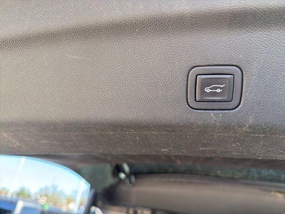 2023 Chevrolet Suburban 4WD Premier