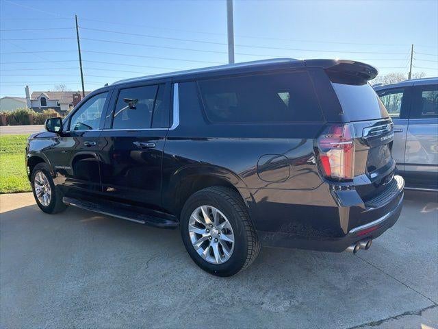 2023 Chevrolet Suburban 4WD Premier