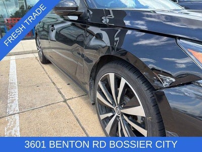 2020 Nissan Altima 2.5 SR Sedan
