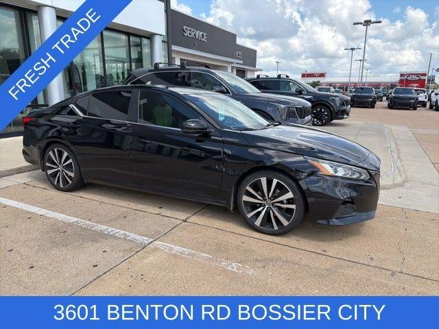 2020 Nissan Altima 2.5 SR Sedan