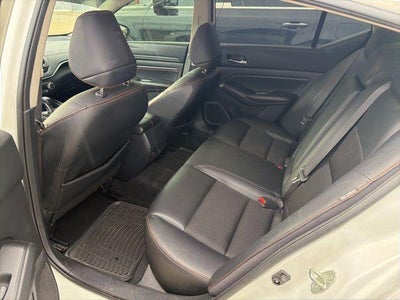 2020 Nissan Altima 2.5 SR Sedan