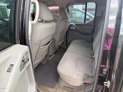 2018 Nissan Frontier Crew Cab 4x2 SV V6 Auto