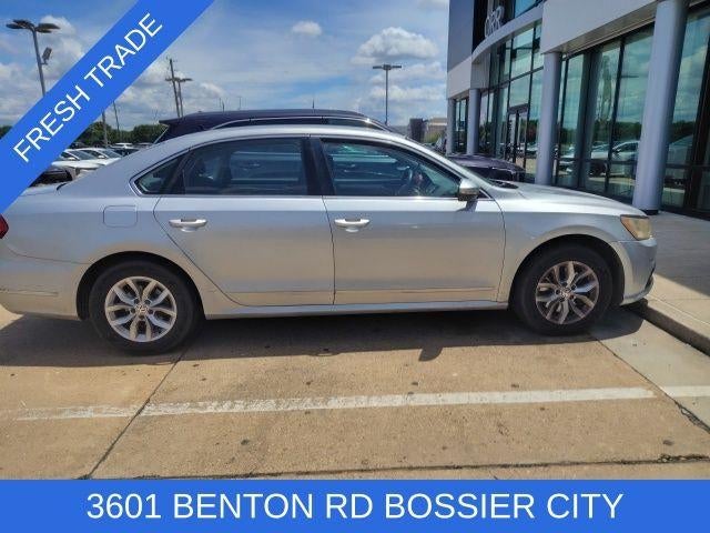 2016 Volkswagen Passat 4dr Sdn 1.8T Auto S PZEV