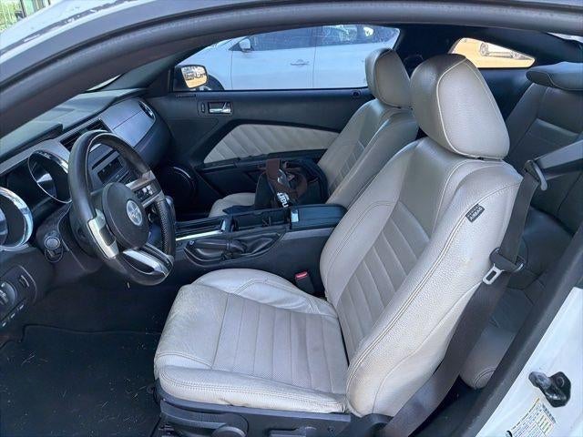 2012 Ford Mustang 2dr Cpe V6 Premium