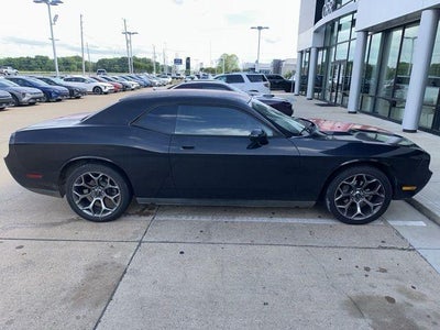2010 Dodge Challenger 2dr Cpe SE