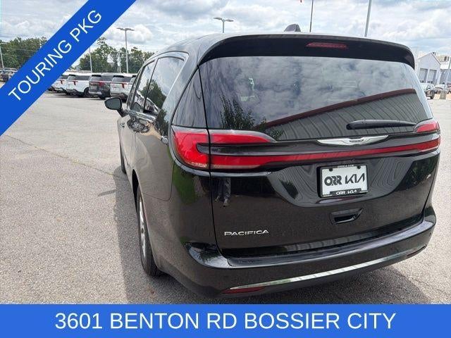 2024 Chrysler Pacifica Touring L FWD