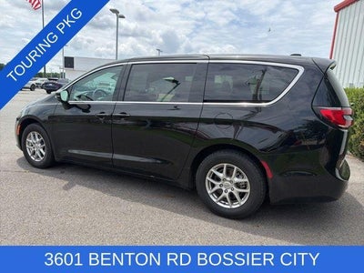 2024 Chrysler Pacifica Touring L FWD