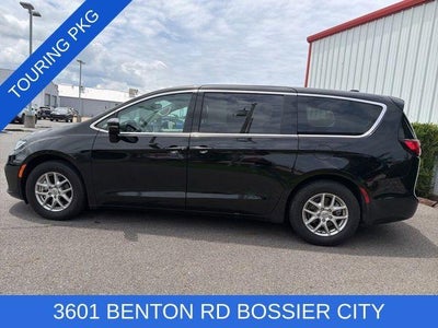 2024 Chrysler Pacifica Touring L FWD