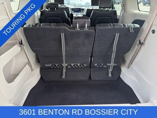 2024 Chrysler Pacifica Touring L FWD