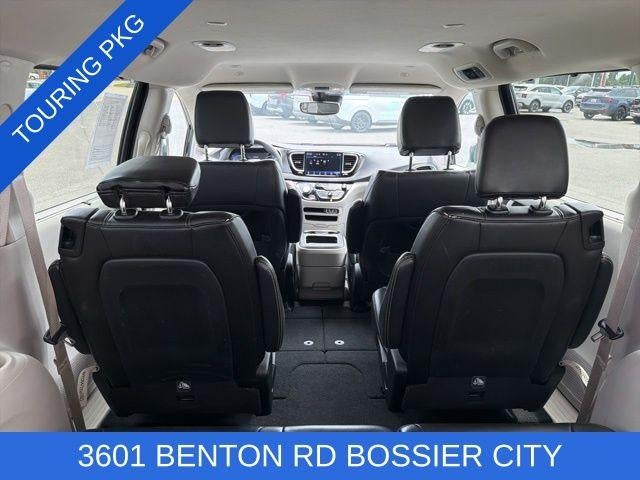 2024 Chrysler Pacifica Touring L FWD