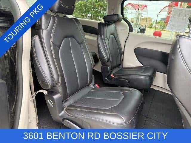 2024 Chrysler Pacifica Touring L FWD