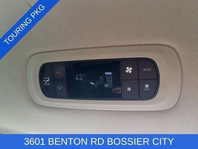 2024 Chrysler Pacifica Touring L FWD