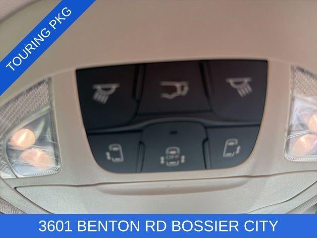 2024 Chrysler Pacifica Touring L FWD