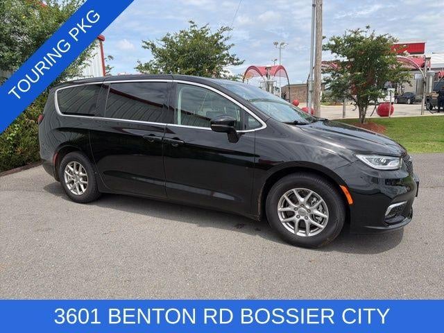 2024 Chrysler Pacifica Touring L FWD