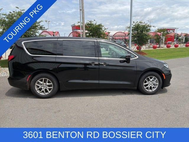 2024 Chrysler Pacifica Touring L FWD
