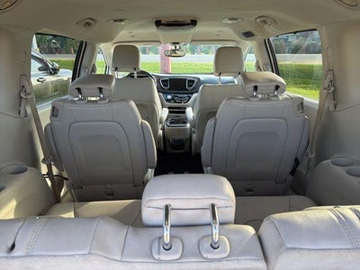 2019 Chrysler Pacifica Touring L FWD