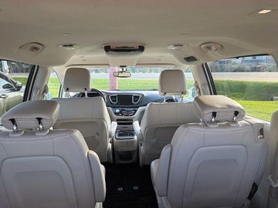 2019 Chrysler Pacifica Touring L FWD