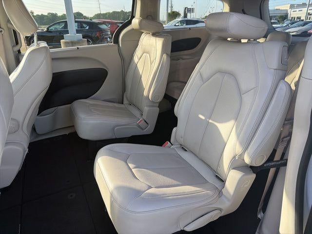 2019 Chrysler Pacifica Touring L FWD